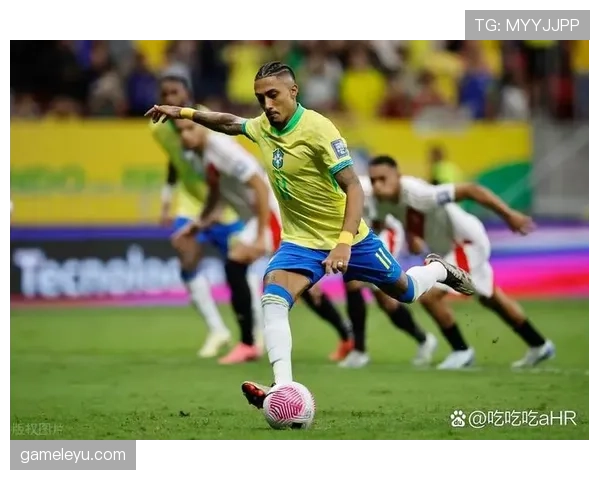 拉菲尼亚闪耀欧洲赛场，巴西足球新一代骄傲崛起