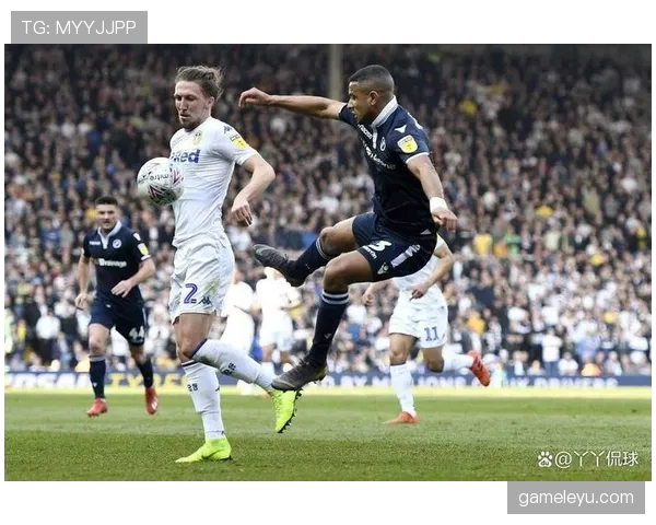 利兹联主帅聚焦团队协作，剑指新赛季突破性进展