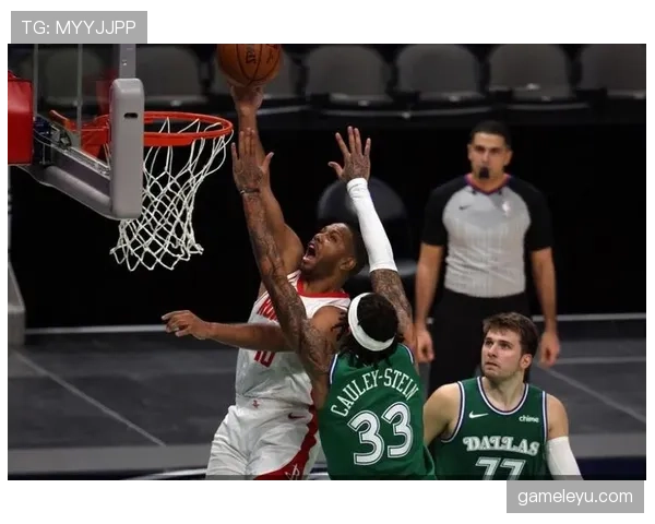 狼堡进攻火力全开创赛季新高,状态回暖引关注 狼堡进攻火力全开创赛季新高,状态回暖引关注