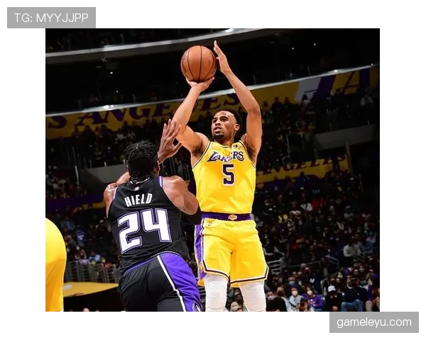 亨克防守数据亮眼,稳固后防重燃争冠希望 亨克防守数据亮眼,稳固后防重燃争冠希望