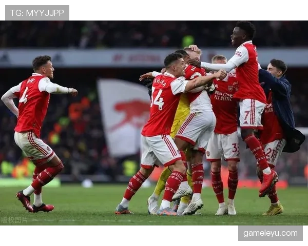 塞尔吉·卡诺斯状态火热，助球队强势冲击英超前四