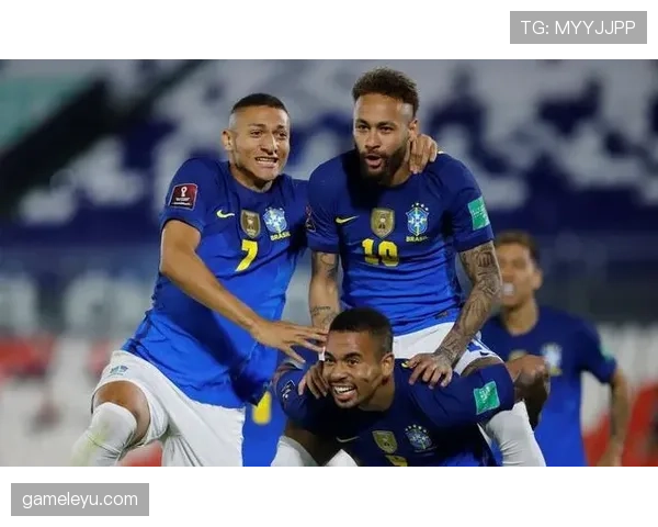 巴拉圭队进攻套路解析:战术体系与近期表现走势